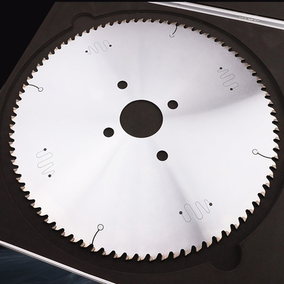 Buy Industrial PCD Diamond Circular Saw Blades Stable Paint Coating Surface online manufacture