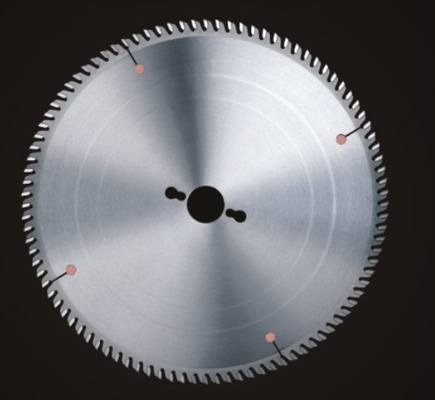 ISO Auto Oil Pipe TCT Cutting Blade Anti Vibration High Efficiency